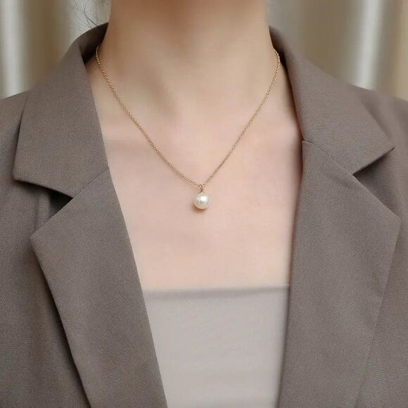 New Sterling Silver Floating Freshwater Pearl Necklace Dainty Single Pearl Gift - Picture 2 of 6